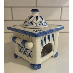 Ceramic Blue and White Chinoiserie Tea Light Pagoda